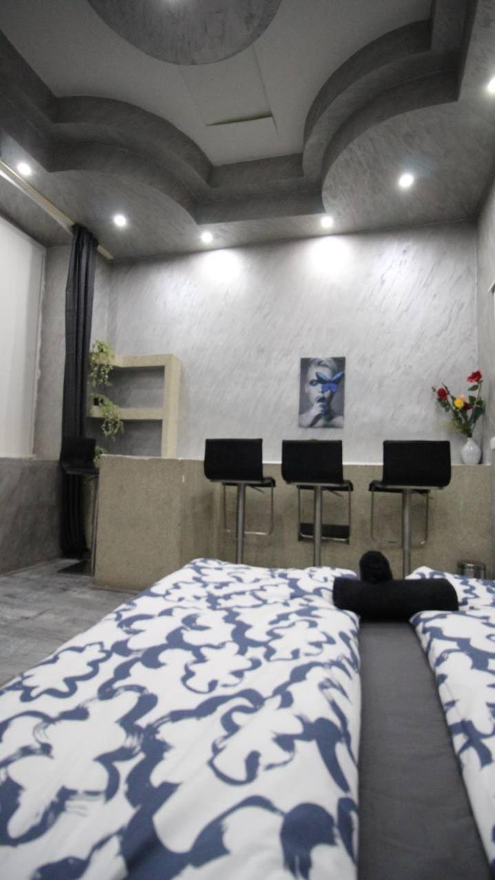 Family Studio In Akh Area Виена Екстериор снимка